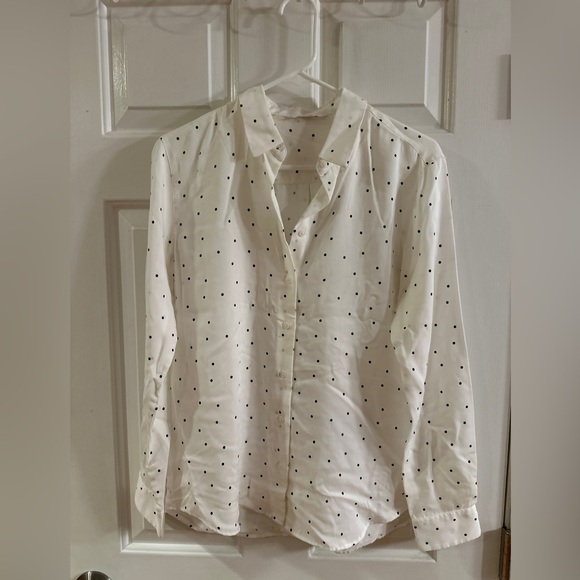 Uniqlo Tops - Uniqlo White and Black Polka Dot Women’s Shirt